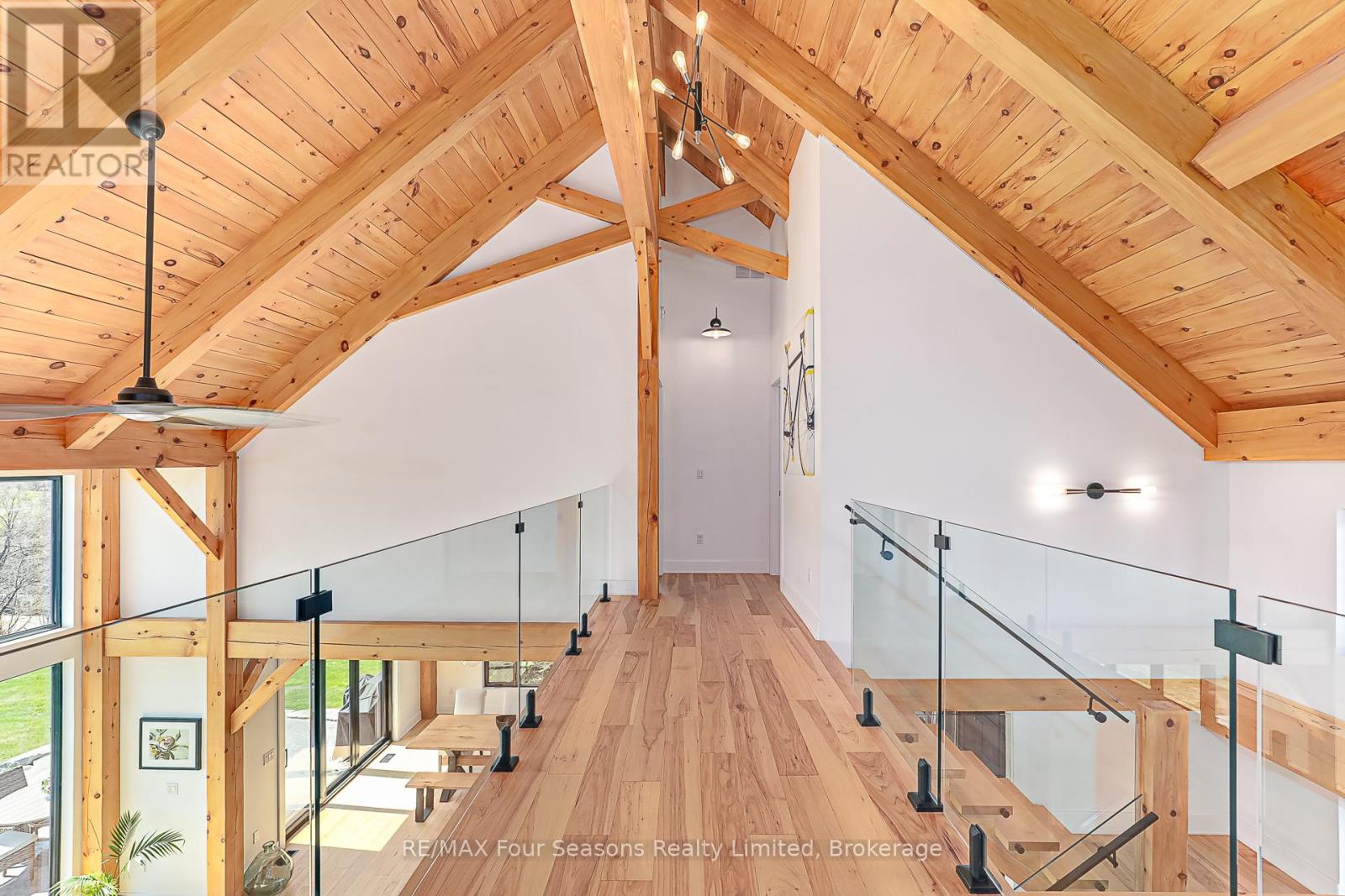 113 Slabtown Road W, Blue Mountains, Ontario  N0H 1J0 - Photo 22 - X12119141