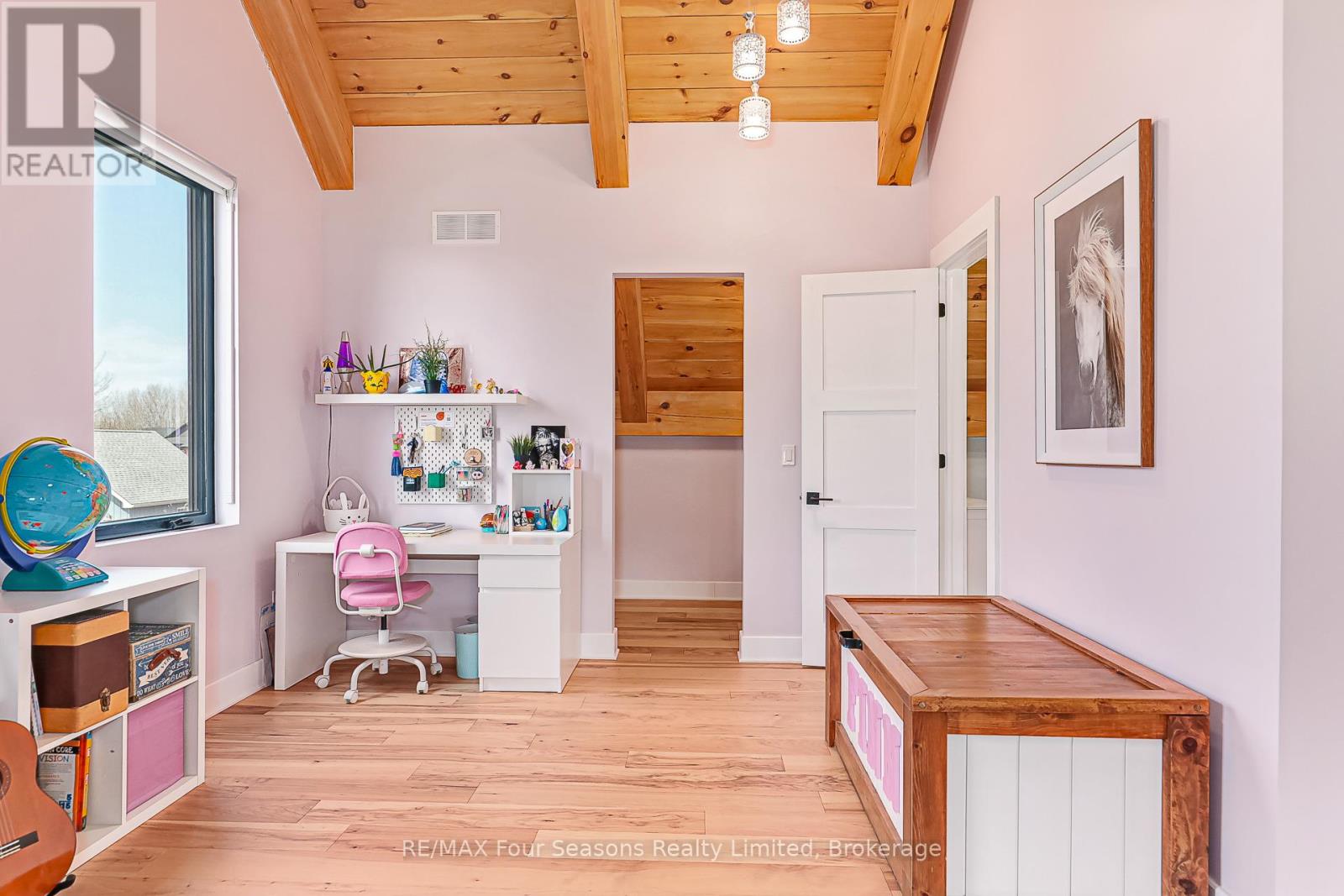 113 Slabtown Road W, Blue Mountains, Ontario  N0H 1J0 - Photo 27 - X12119141