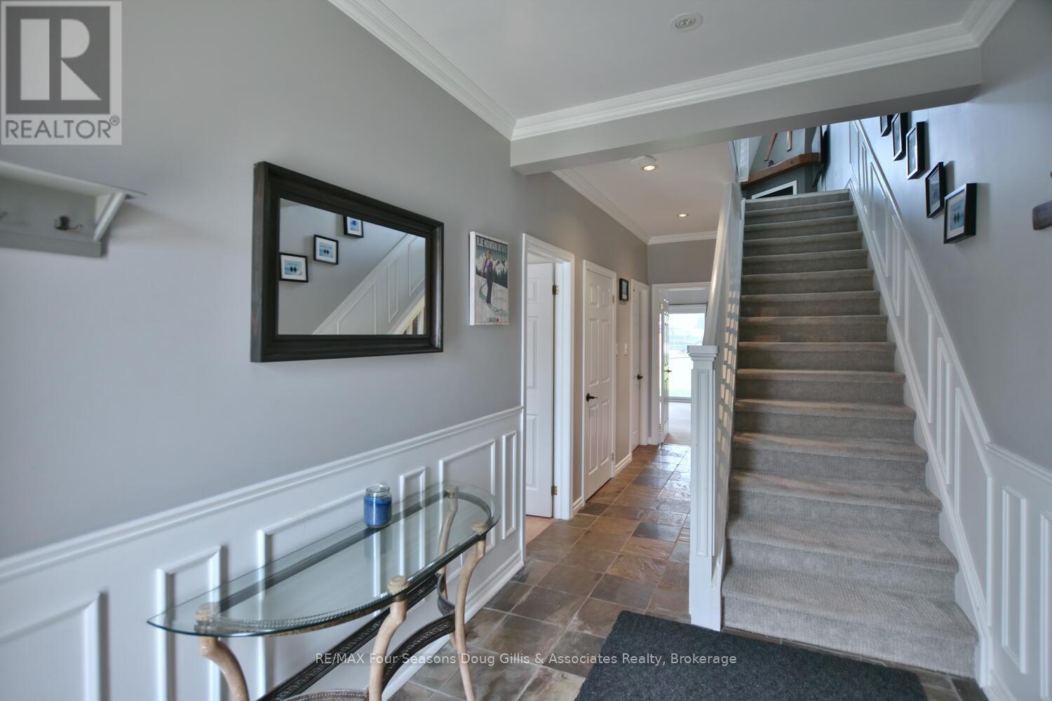 13 - 110 Kellies Way, Blue Mountains, Ontario  L9Y 0L6 - Photo 13 - X12119177