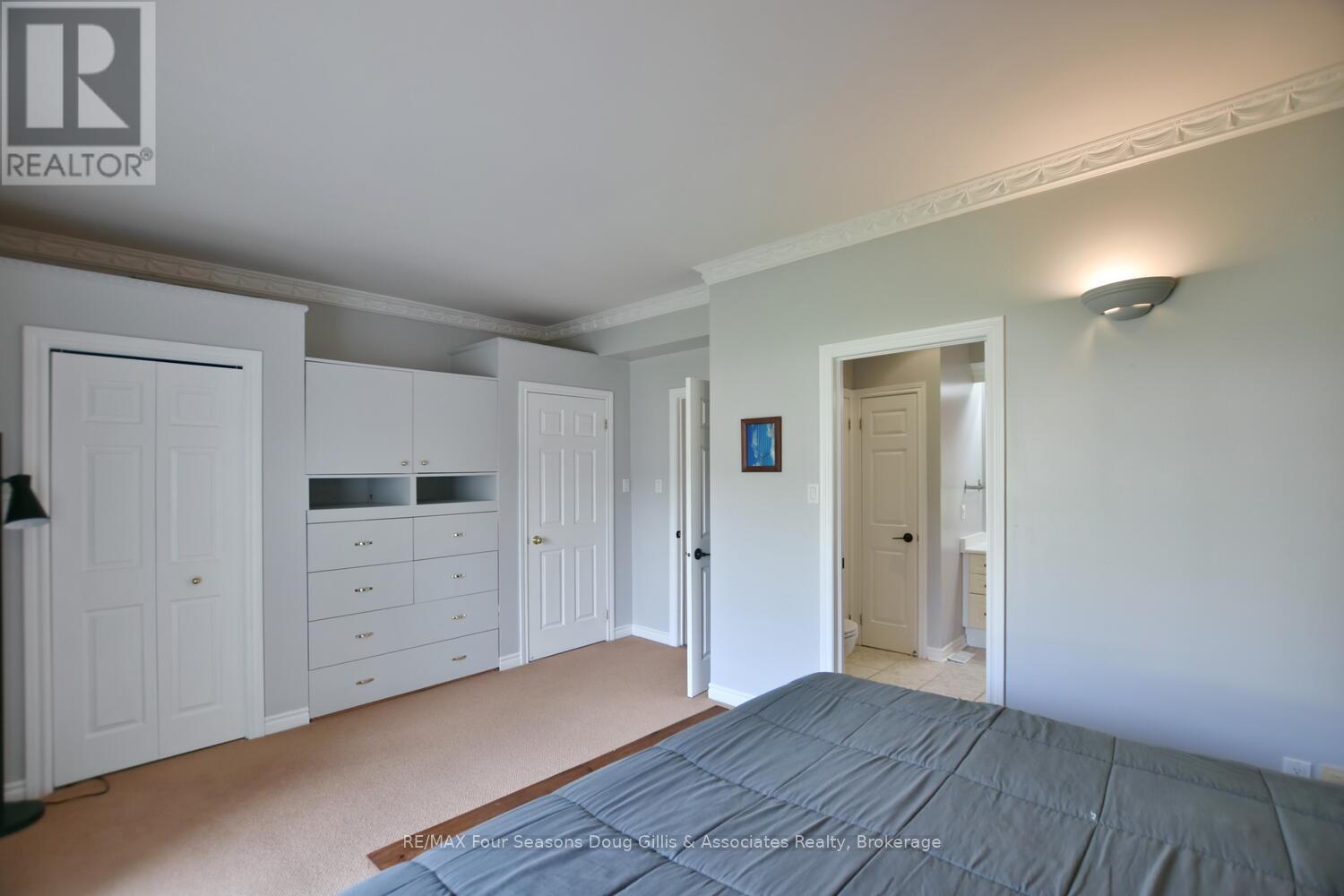13 - 110 Kellies Way, Blue Mountains, Ontario  L9Y 0L6 - Photo 16 - X12119177