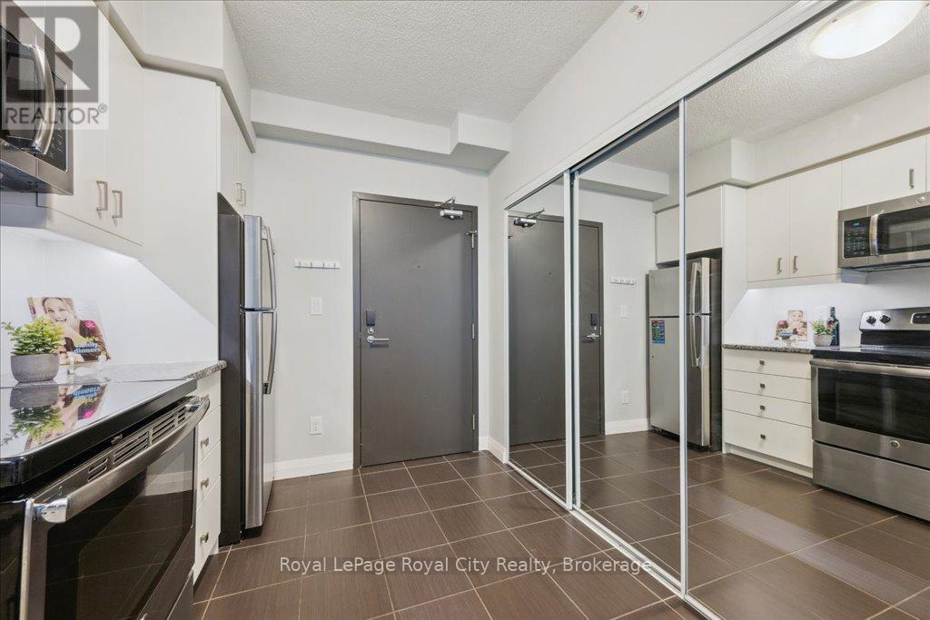 503 - 53 Arthur Street S, Guelph, Ontario  N1E 5K4 - Photo 3 - X12119388