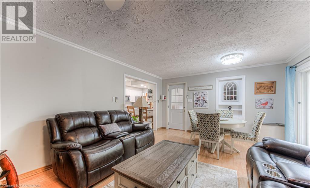 590 Manchester Road, Kitchener, Ontario  N2B 1B3 - Photo 11 - 40723642