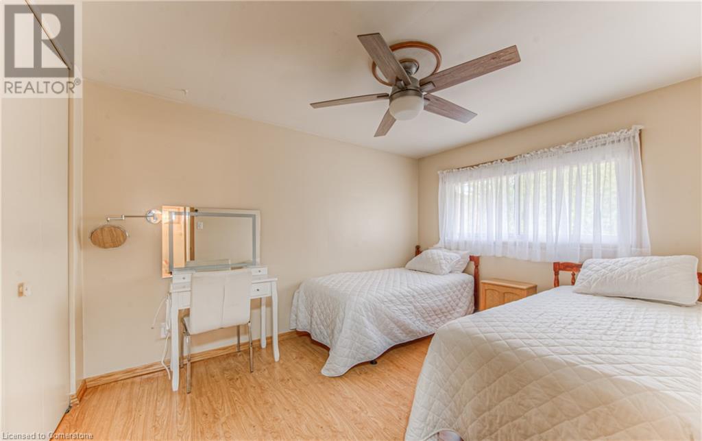 590 Manchester Road, Kitchener, Ontario  N2B 1B3 - Photo 17 - 40723642