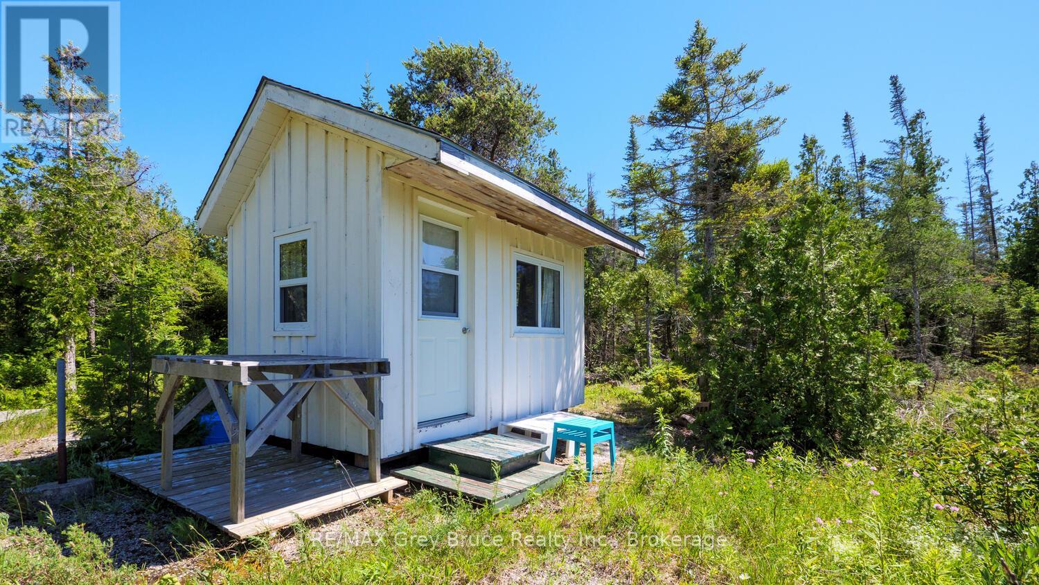 1034 Dorcas Bay Road, Northern Bruce Peninsula, Ontario  N0H 2R0 - Photo 37 - X12119550