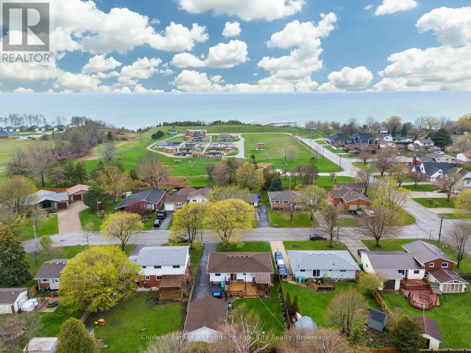339 Suncoast Drive W, Goderich, Ontario  N7A 4E2 - Photo 37 - X12119760