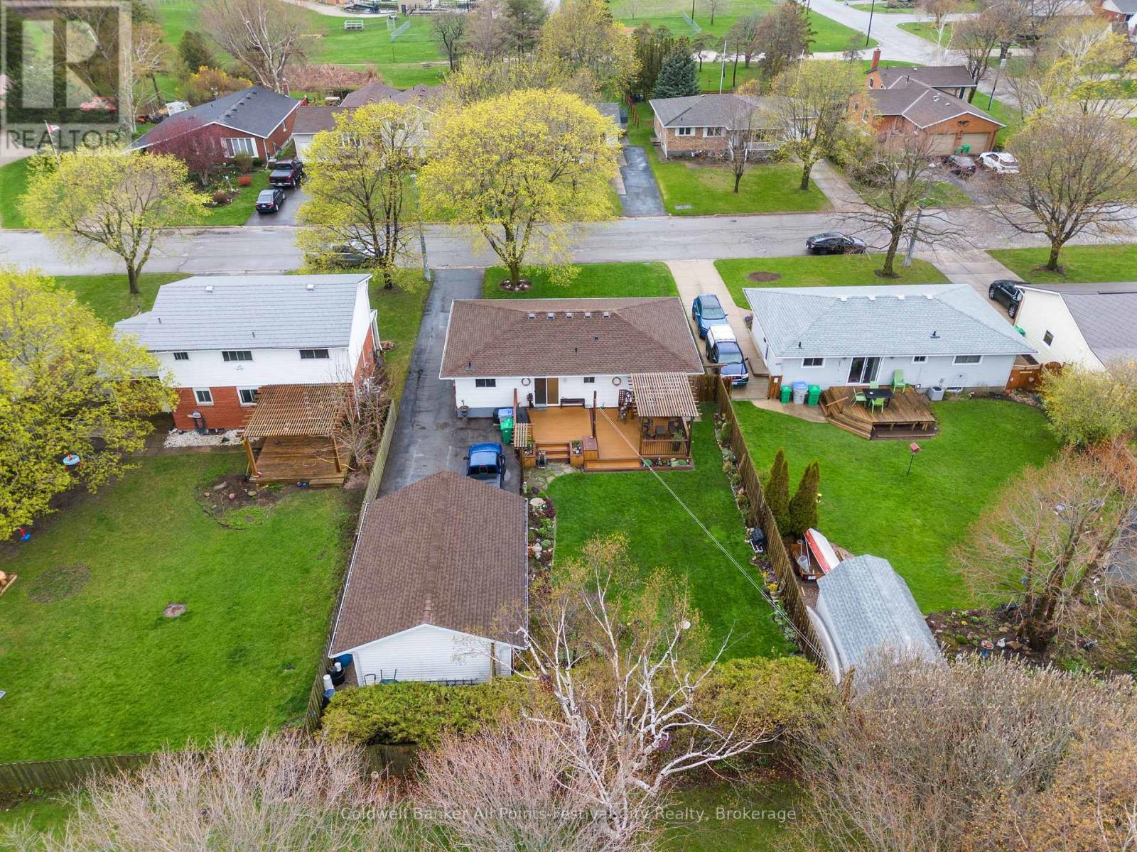 339 Suncoast Drive W, Goderich, Ontario  N7A 4E2 - Photo 38 - X12119760