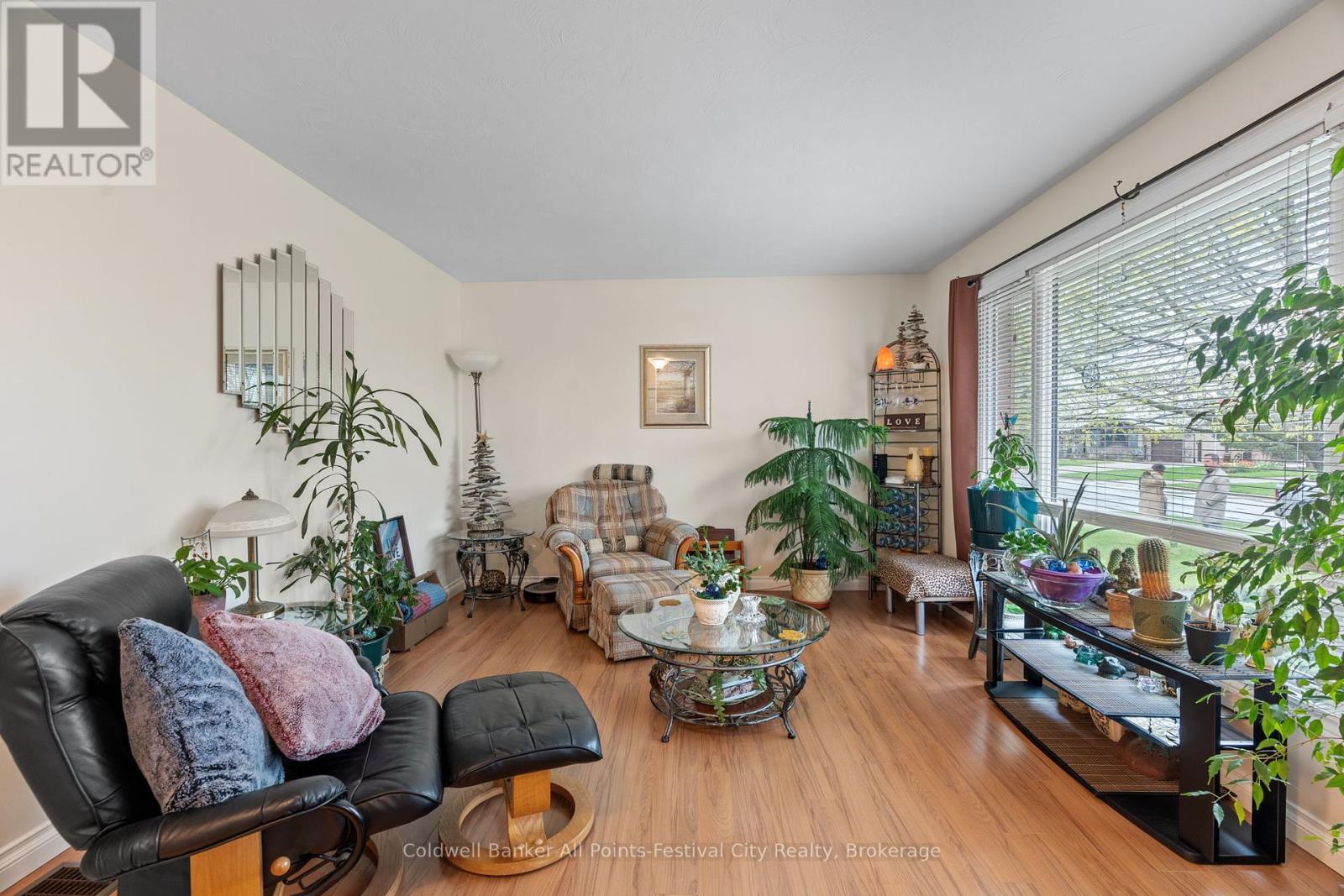 339 Suncoast Drive W, Goderich, Ontario  N7A 4E2 - Photo 7 - X12119760