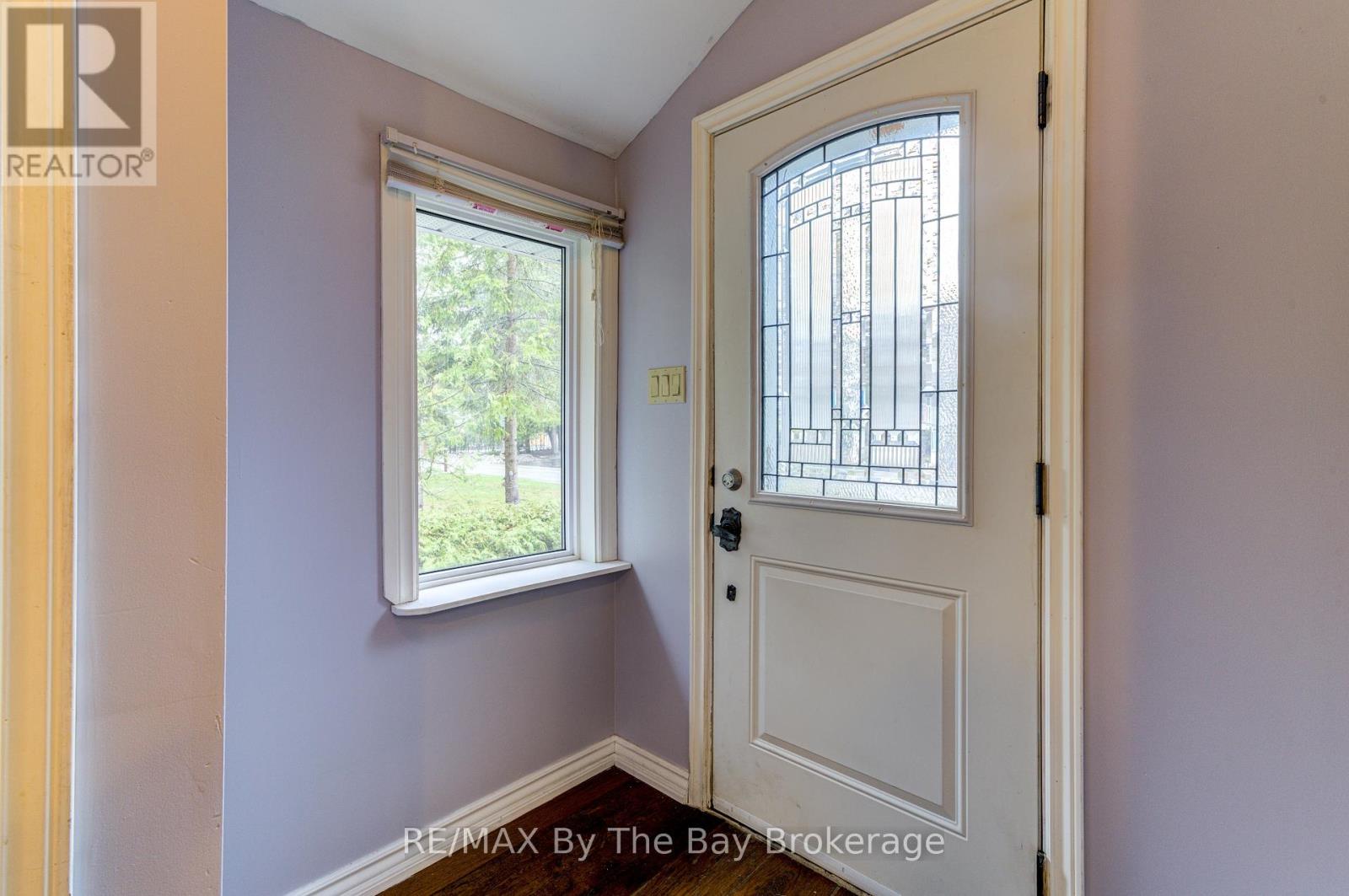 1719 Shore Lane, Wasaga Beach, Ontario  L9Z 1V7 - Photo 25 - S12119990