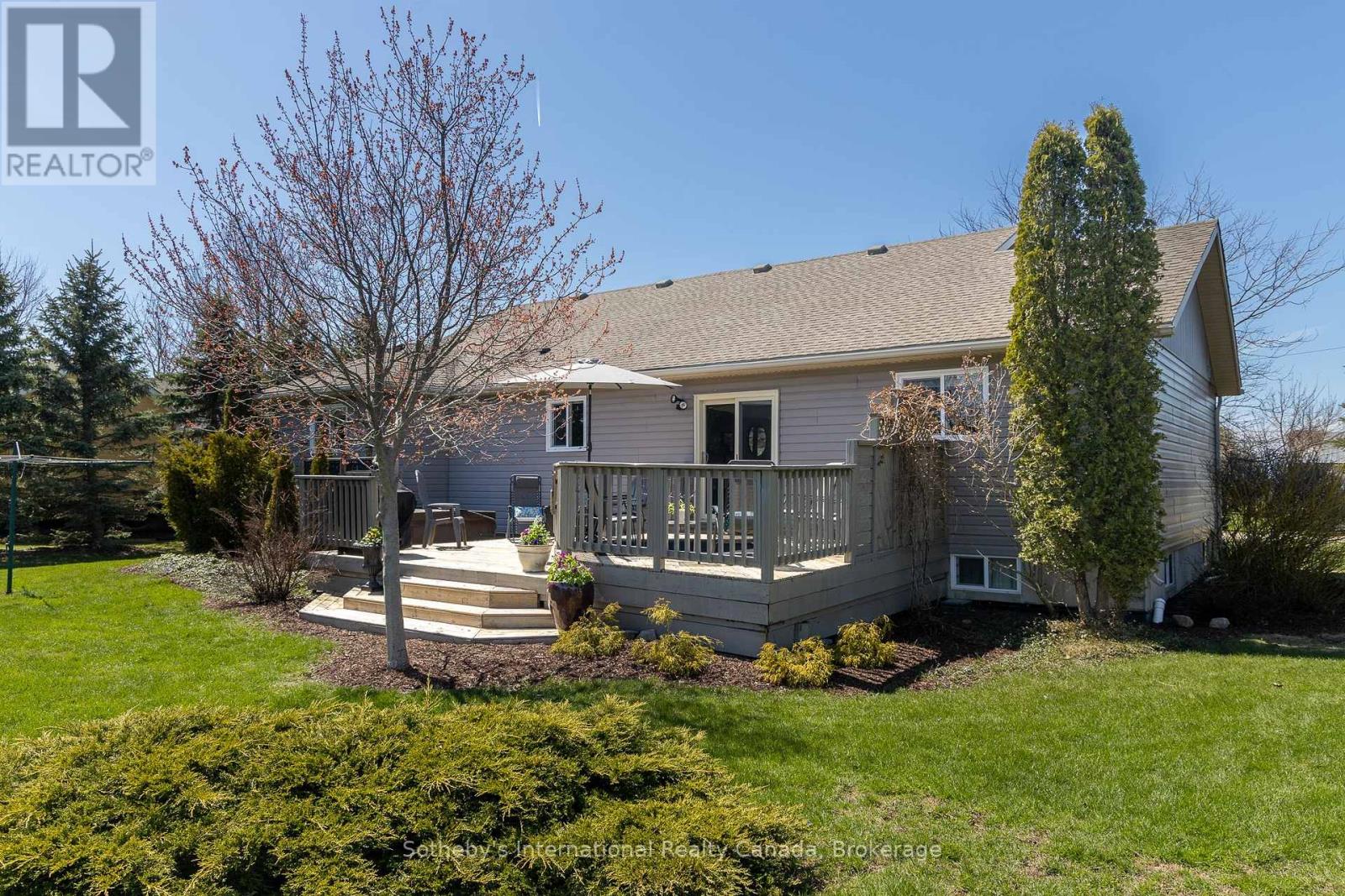 48 Sydenham Street S, Ashfield-Colborne-Wawanosh, Ontario  N7A 3X9 - Photo 5 - X12119967