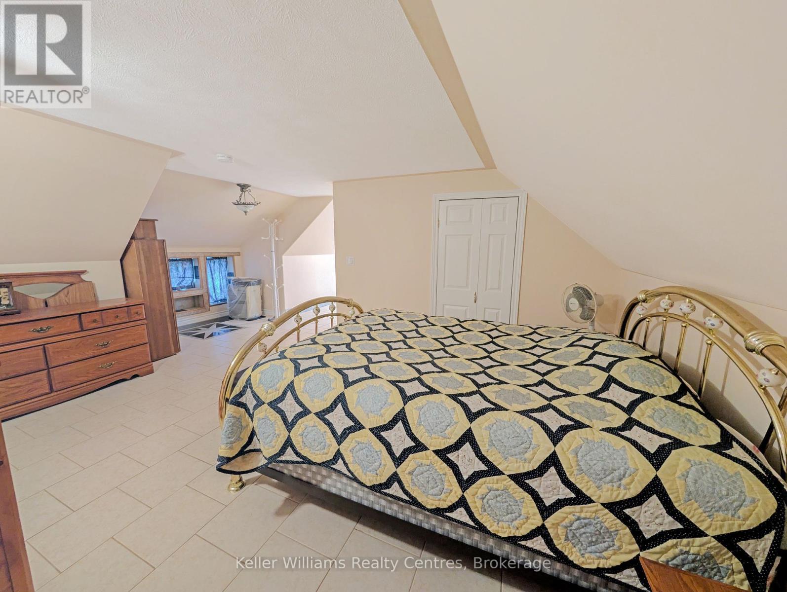 313238 Highway 6 Highway, West Grey, Ontario  N0G 1R0 - Photo 20 - X12120048