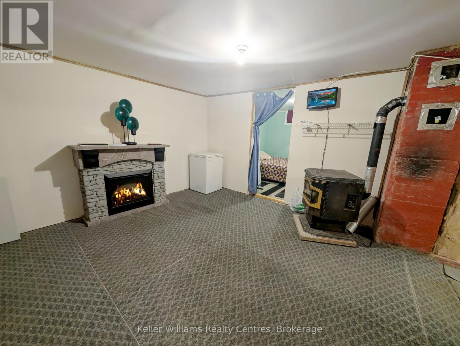 313238 Highway 6 Highway, West Grey, Ontario  N0G 1R0 - Photo 36 - X12120048