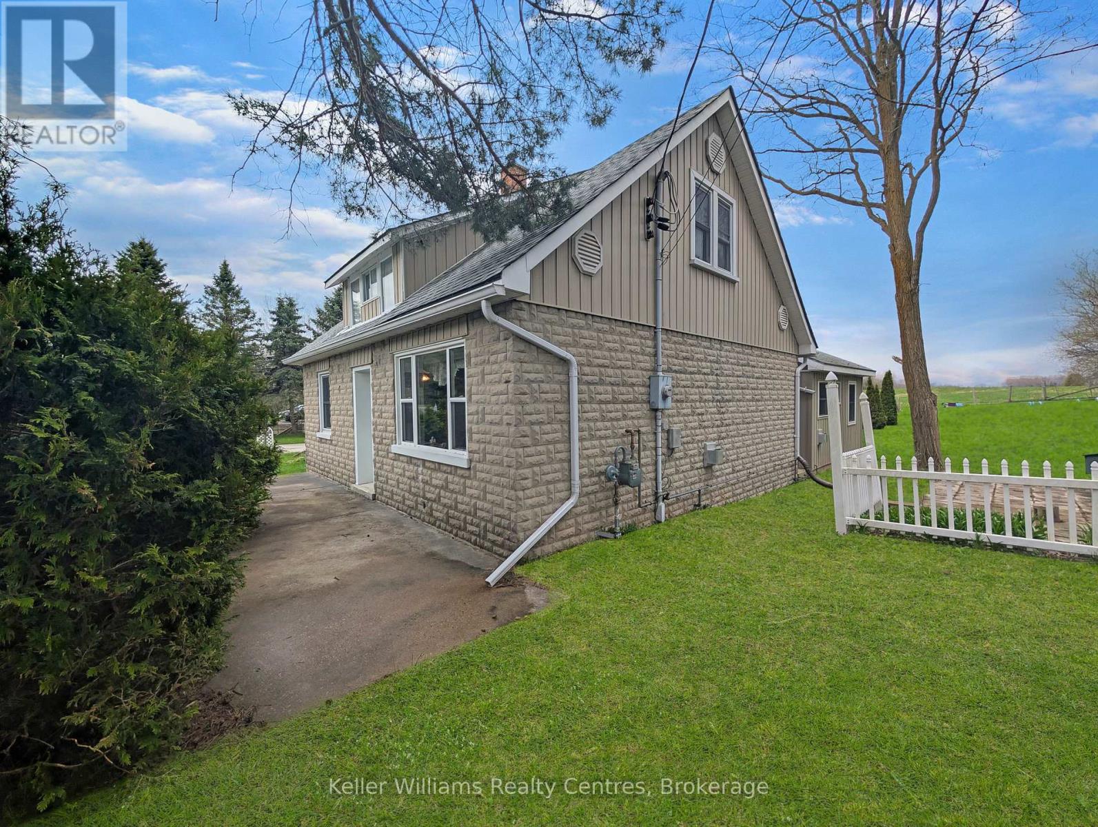 313238 Highway 6 Highway, West Grey, Ontario  N0G 1R0 - Photo 4 - X12120048