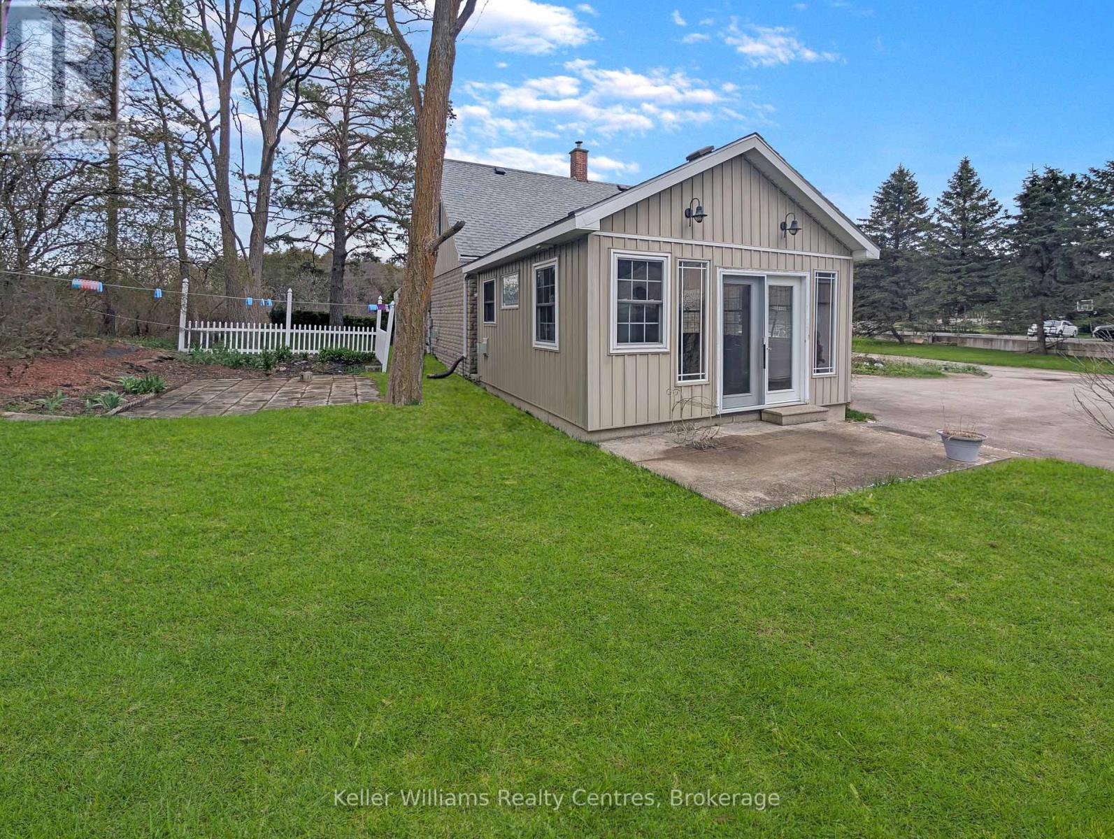 313238 Highway 6 Highway, West Grey, Ontario  N0G 1R0 - Photo 44 - X12120048