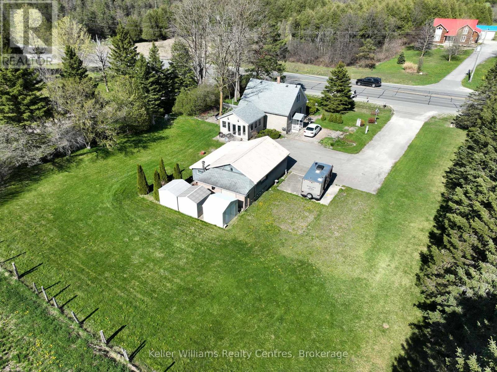 313238 Highway 6 Highway, West Grey, Ontario  N0G 1R0 - Photo 46 - X12120048