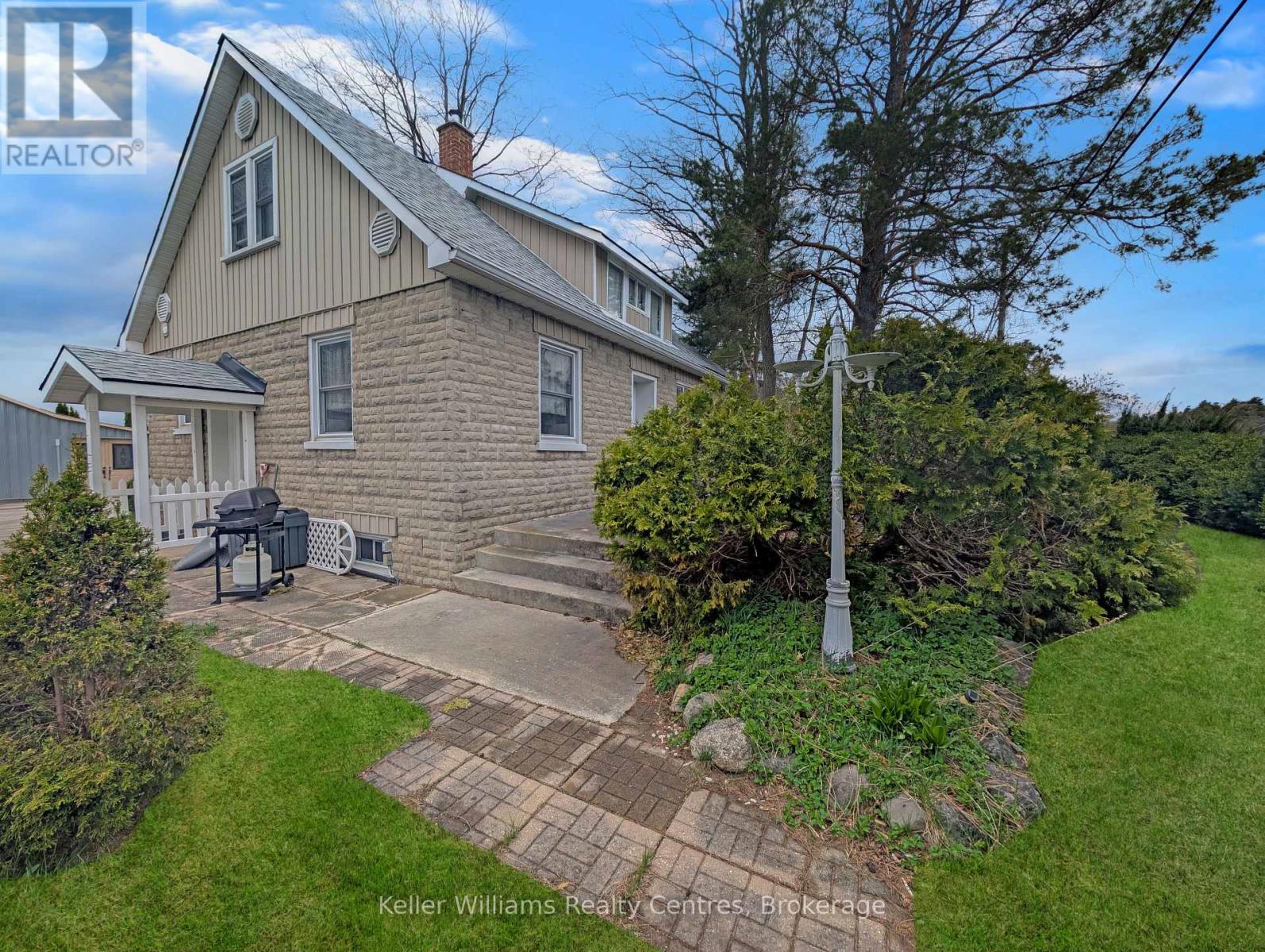 313238 Highway 6 Highway, West Grey, Ontario  N0G 1R0 - Photo 5 - X12120048