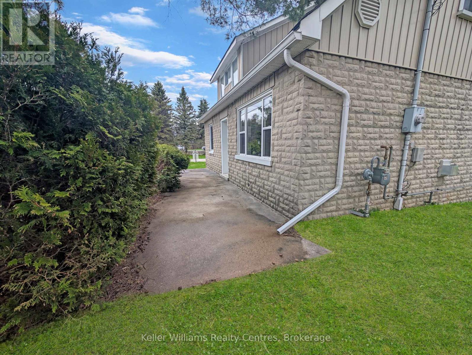 313238 Highway 6 Highway, West Grey, Ontario  N0G 1R0 - Photo 7 - X12120048