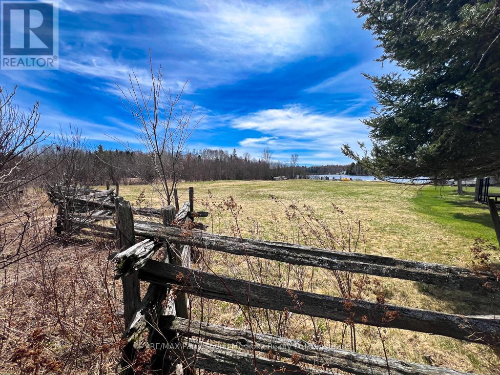 Lot 15 Patrick Street, Magnetawan, Ontario  P0A 1P0 - Photo 1 - X12120198
