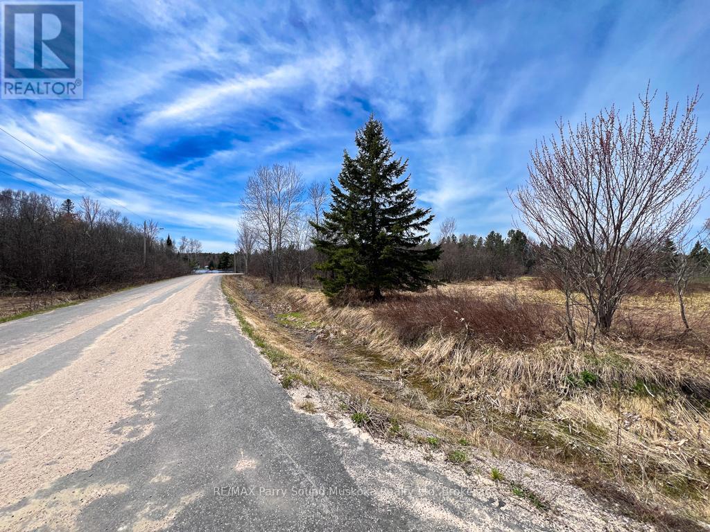 Lot 15 Patrick Street, Magnetawan, Ontario  P0A 1P0 - Photo 16 - X12120198