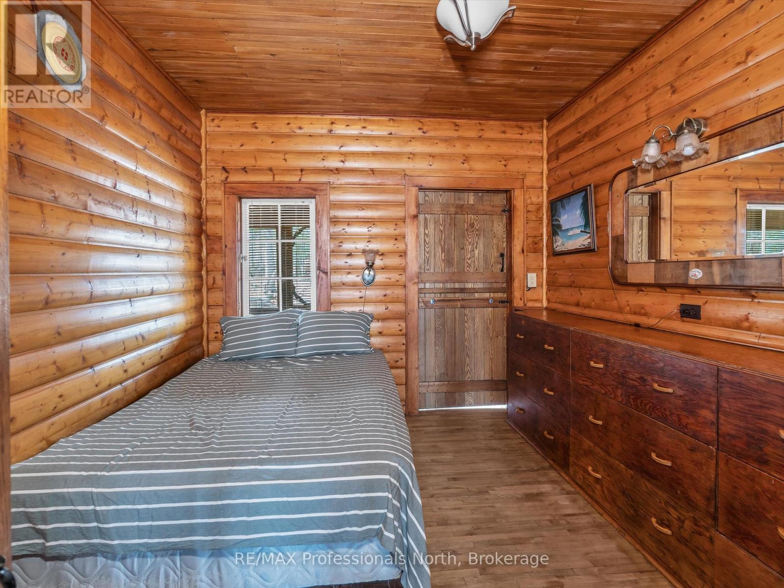 3 - 1411 Billie Bear Road, Lake Of Bays, Ontario  P1H 2J6 - Photo 15 - X12120247