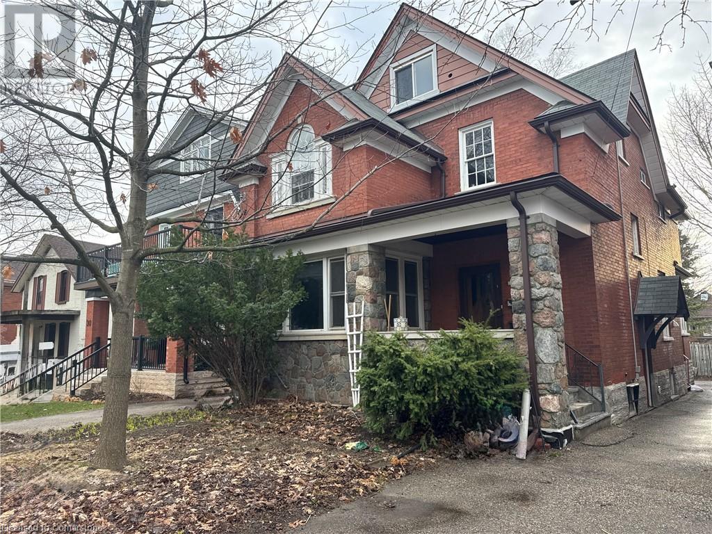 32 SIMEON Street, Kitchener, Ontario