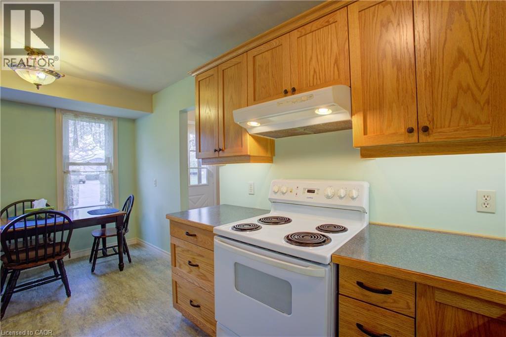 271 Forest Glen Crescent, Mount Forest, Ontario  N0G 2L2 - Photo 16 - 40723005