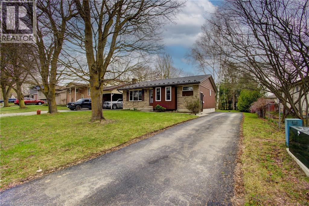 271 Forest Glen Crescent, Mount Forest, Ontario  N0G 2L2 - Photo 3 - 40723005