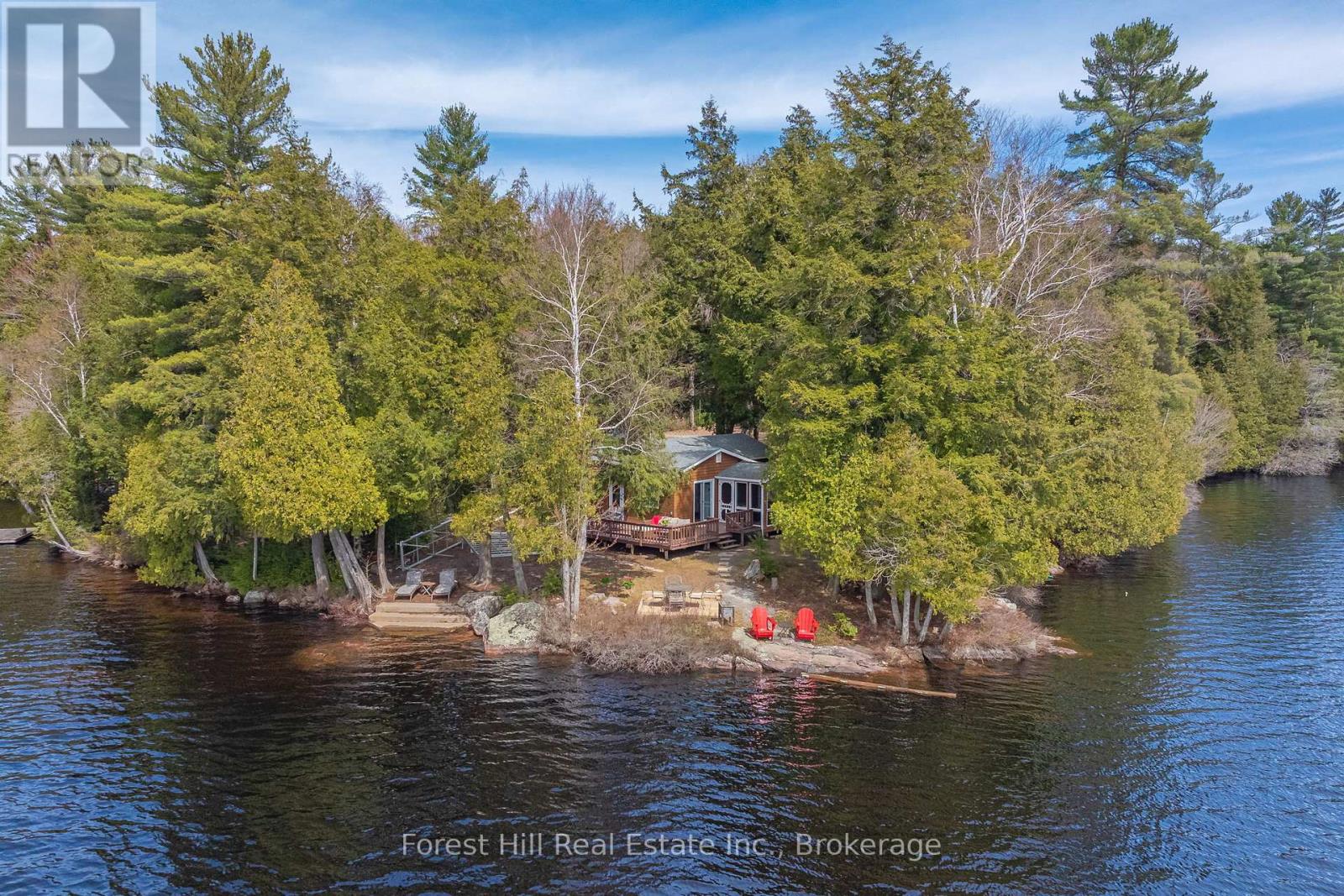 746 East Bear Lake Road, Mcmurrich/monteith, Ontario  P0A 1Y0 - Photo 1 - X12120419