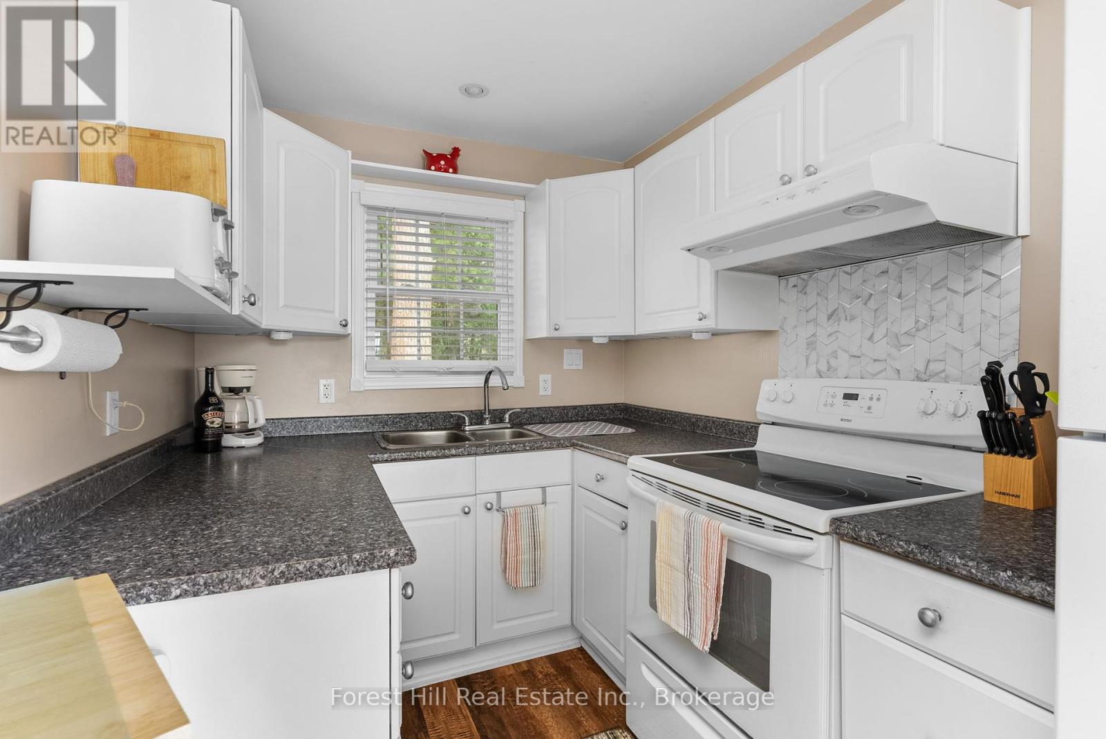 746 East Bear Lake Road, Mcmurrich/monteith, Ontario  P0A 1Y0 - Photo 18 - X12120419