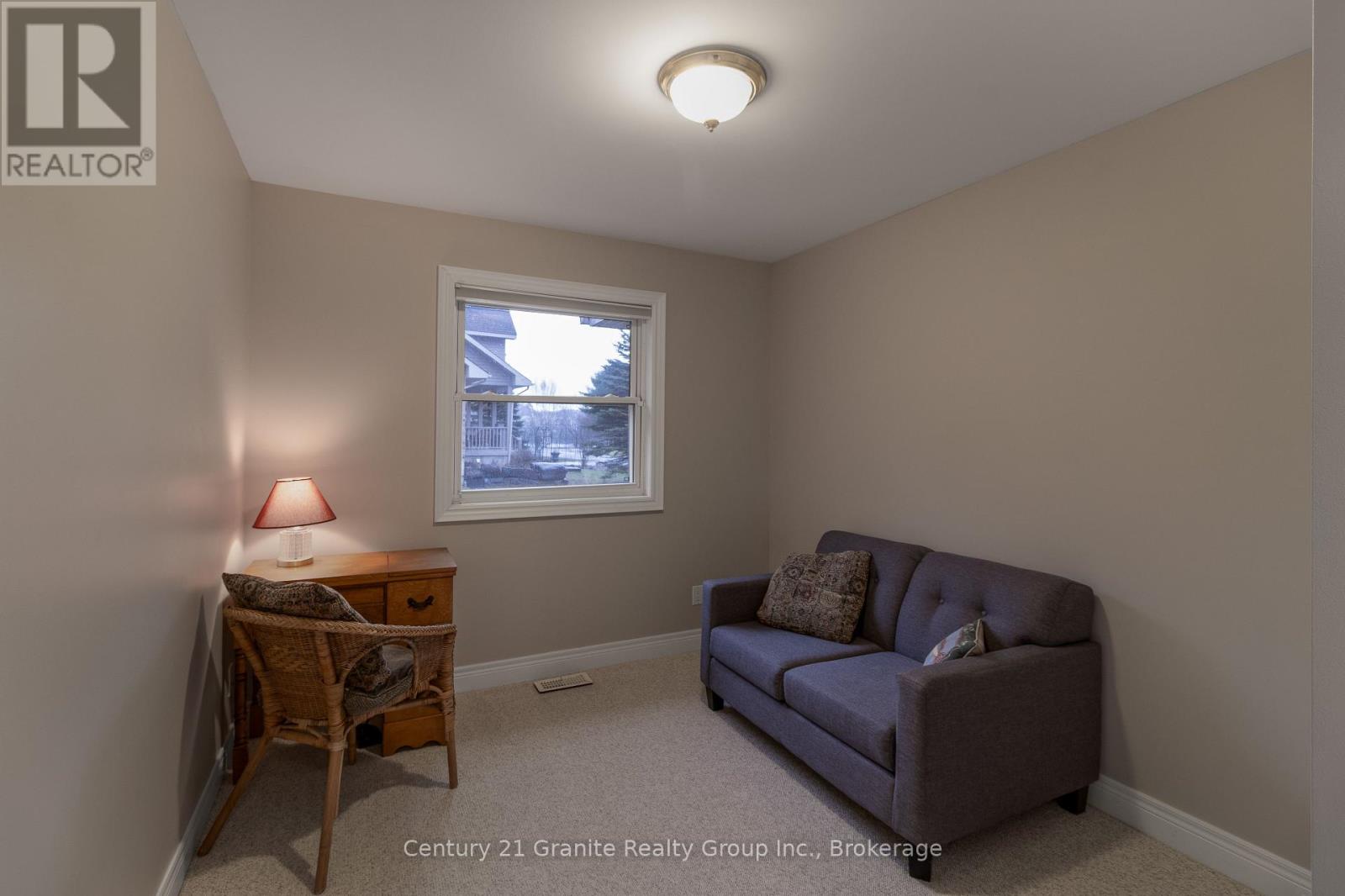 117 Halbiem Crescent, Dysart Et Al, Ontario  K0M 1S0 - Photo 29 - X12120462