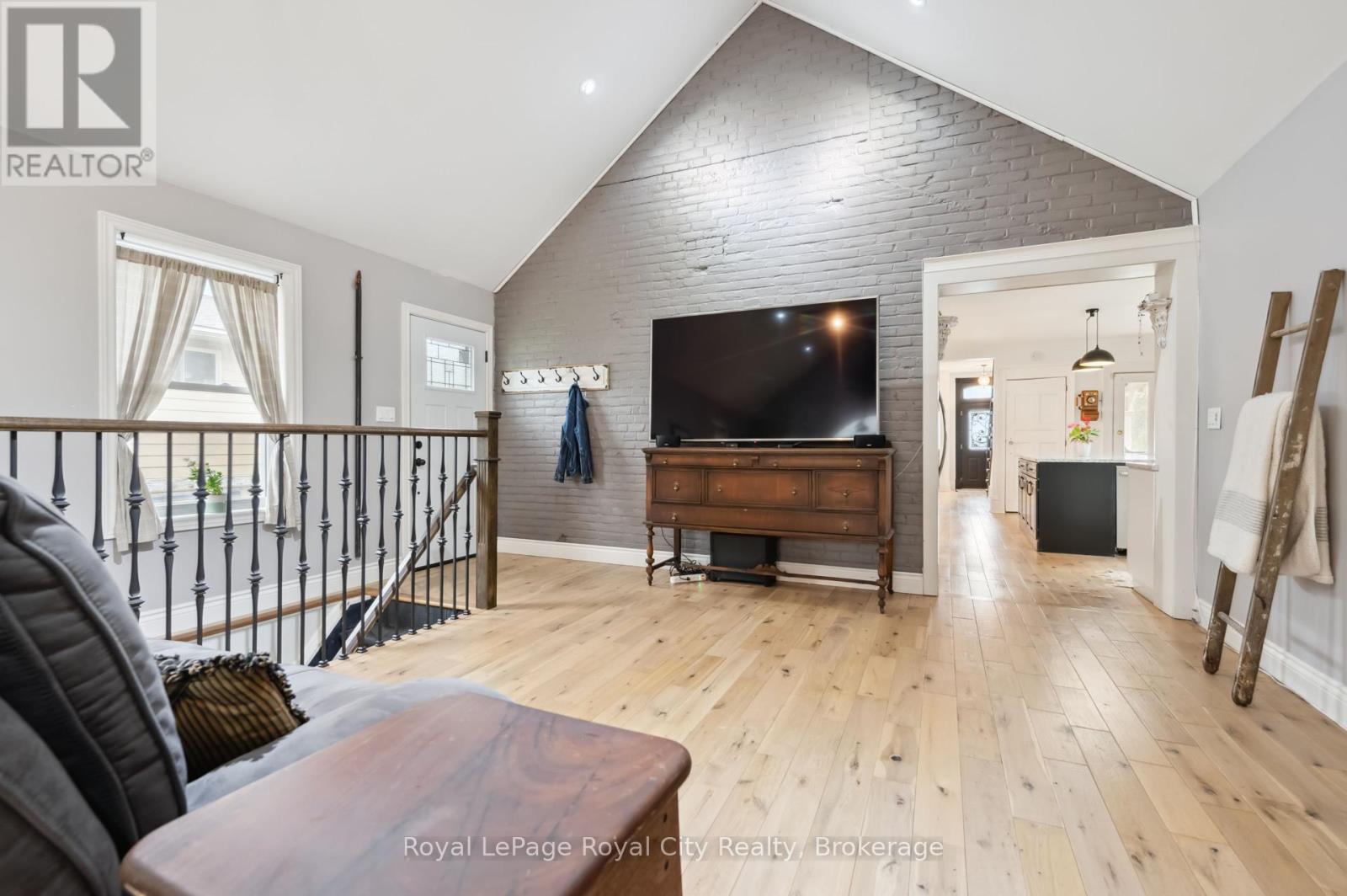 42 Bielby Street, East Luther Grand Valley, Ontario  L9W 5N3 - Photo 18 - X12120501