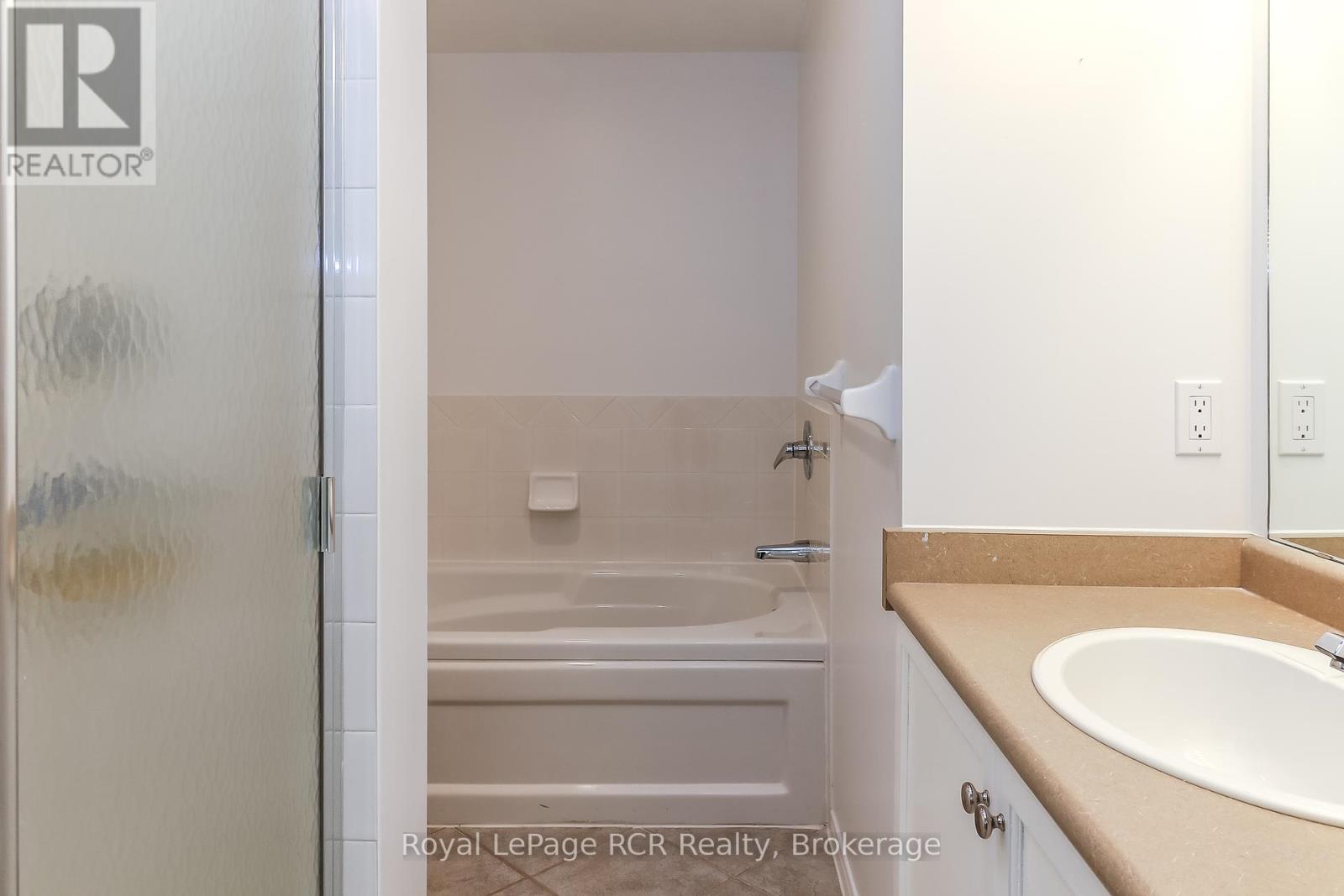 2006 - 750 Johnston Park Avenue, Collingwood, Ontario  L9Y 5C7 - Photo 17 - S12120552