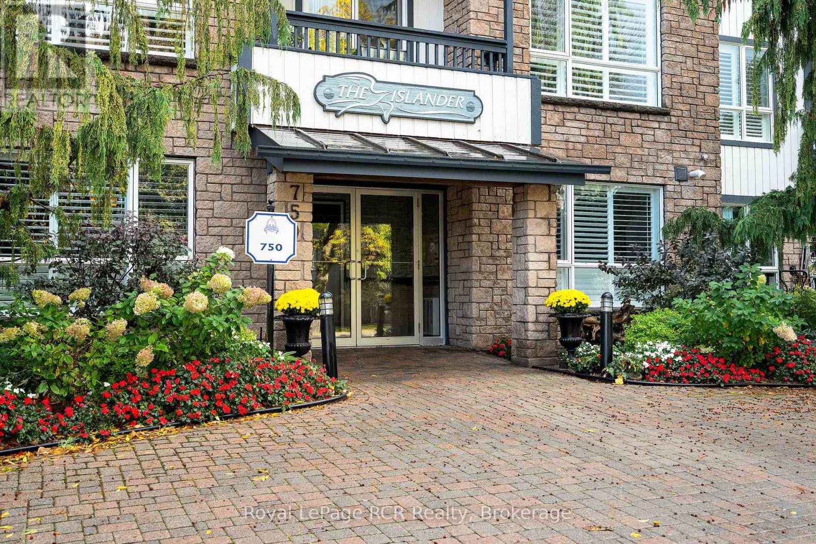 2006 - 750 Johnston Park Avenue, Collingwood, Ontario  L9Y 5C7 - Photo 5 - S12120552