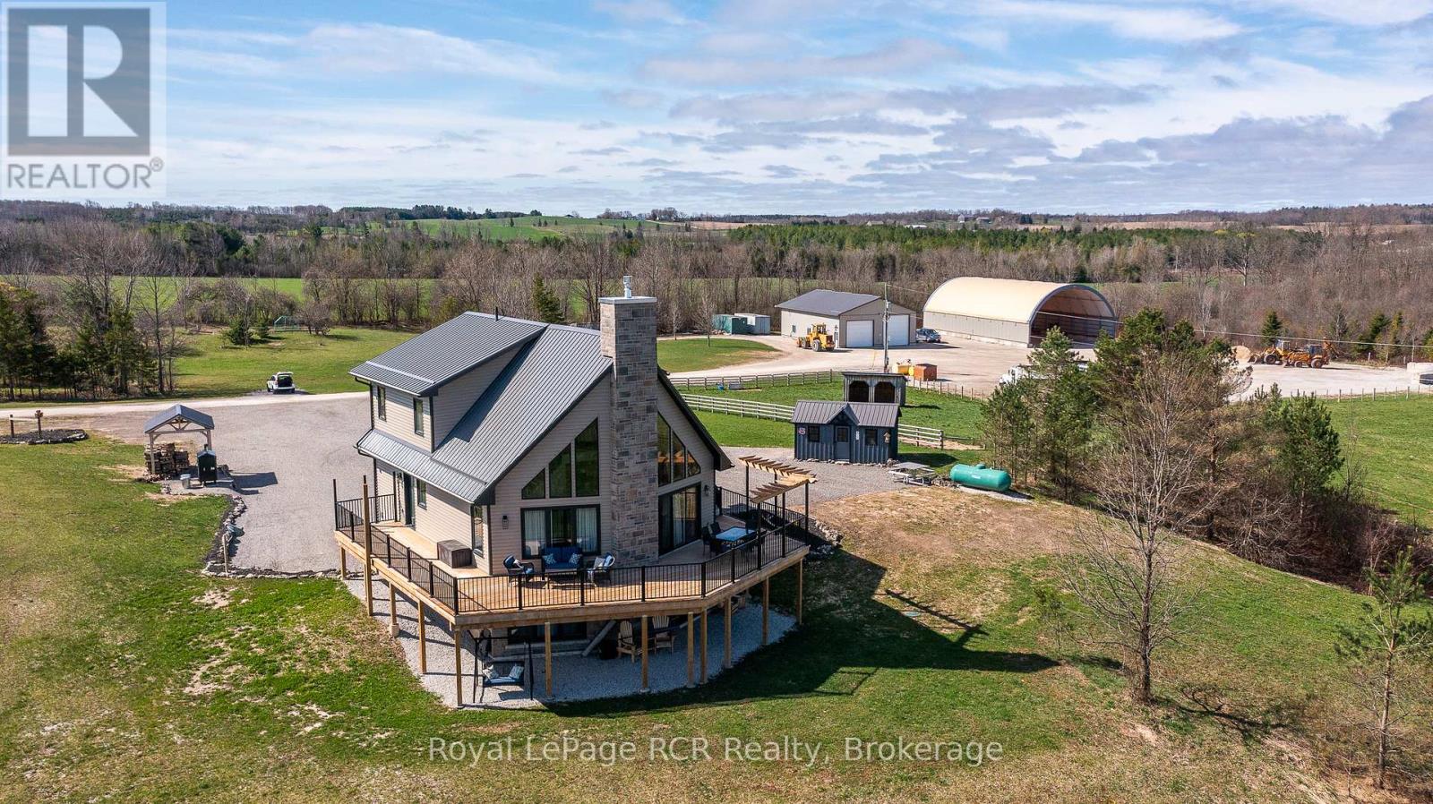 742654 Sideroad 4b Side Road, Chatsworth, Ontario  N0H 1G0 - Photo 1 - X12120586