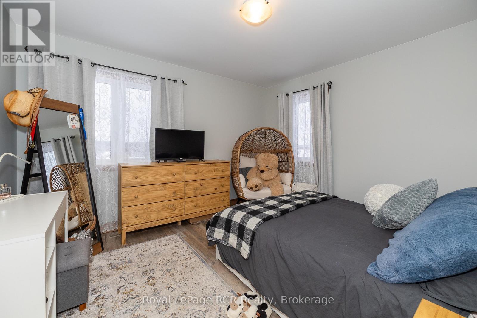 742654 Sideroad 4b Side Road, Chatsworth, Ontario  N0H 1G0 - Photo 24 - X12120586