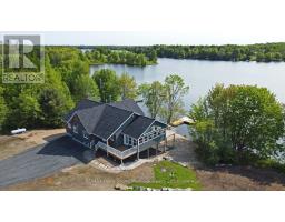 49 HARDIES ROAD, McKellar, Ontario