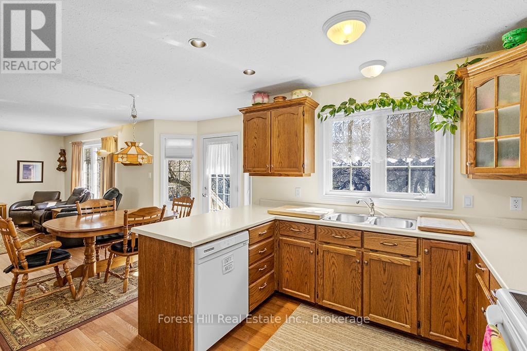 149 Windmill Way, Grey Highlands, Ontario  N0C 1K0 - Photo 17 - X12120845