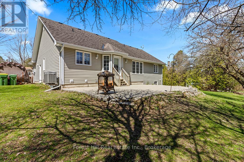 149 Windmill Way, Grey Highlands, Ontario  N0C 1K0 - Photo 39 - X12120845