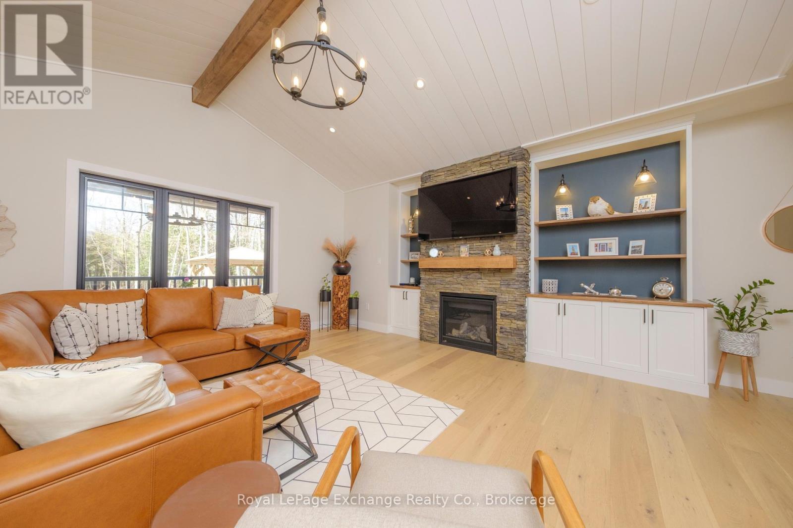339 Lake Range Drive, Huron-Kinloss, Ontario  N0G 2R0 - Photo 17 - X12120870