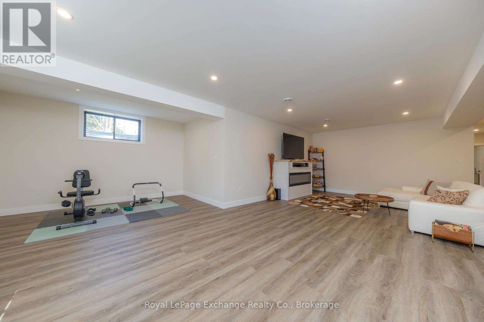 339 Lake Range Drive, Huron-Kinloss, Ontario  N0G 2R0 - Photo 31 - X12120870
