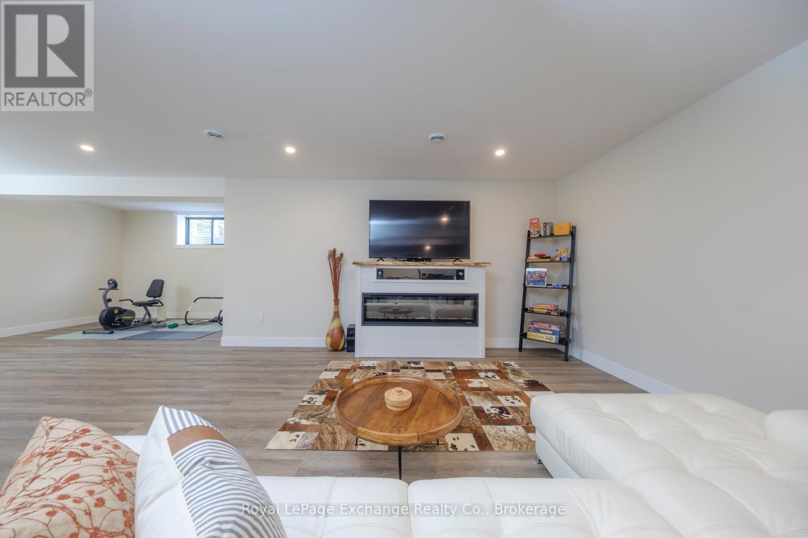 339 Lake Range Drive, Huron-Kinloss, Ontario  N0G 2R0 - Photo 32 - X12120870
