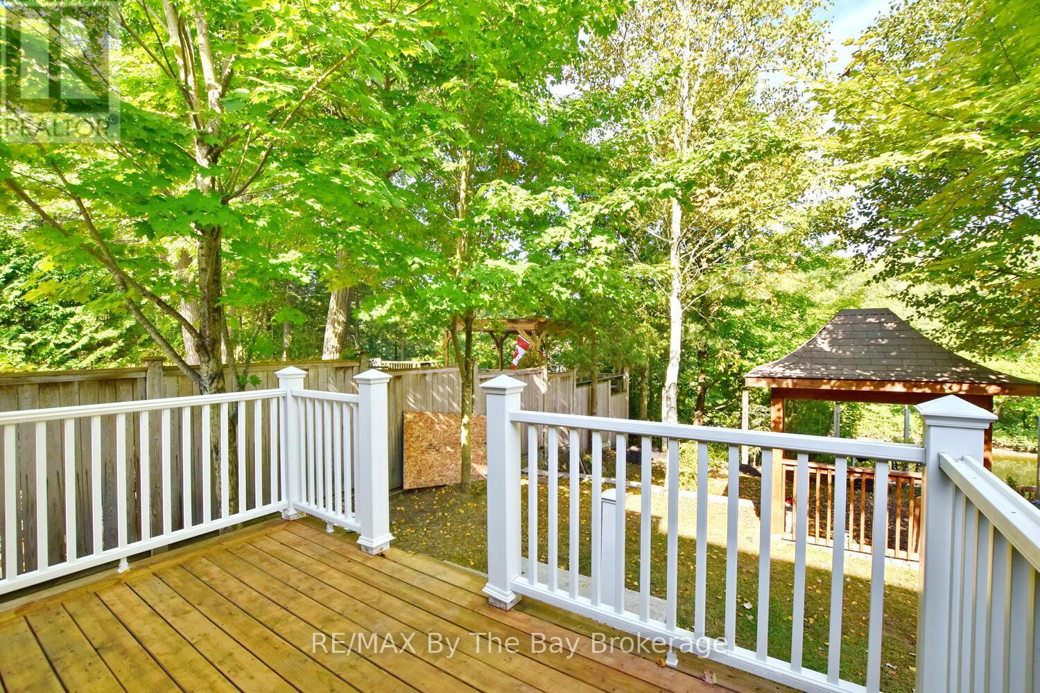 104 Knox Road E, Wasaga Beach, Ontario  L9Z 2T5 - Photo 43 - S12121253