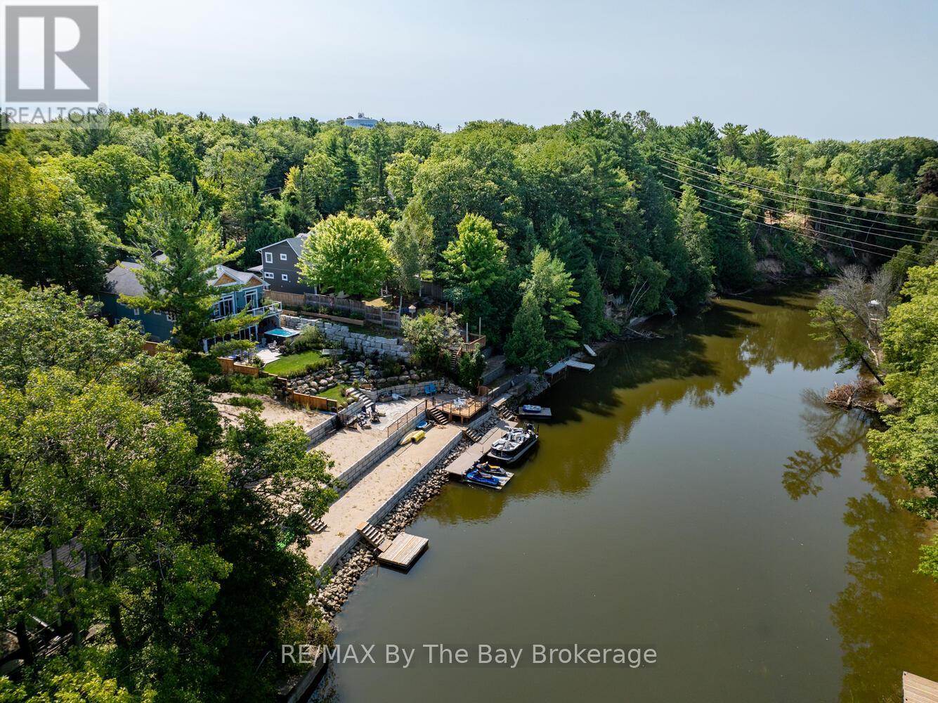 104 Knox Road E, Wasaga Beach, Ontario  L9Z 2T5 - Photo 48 - S12121253