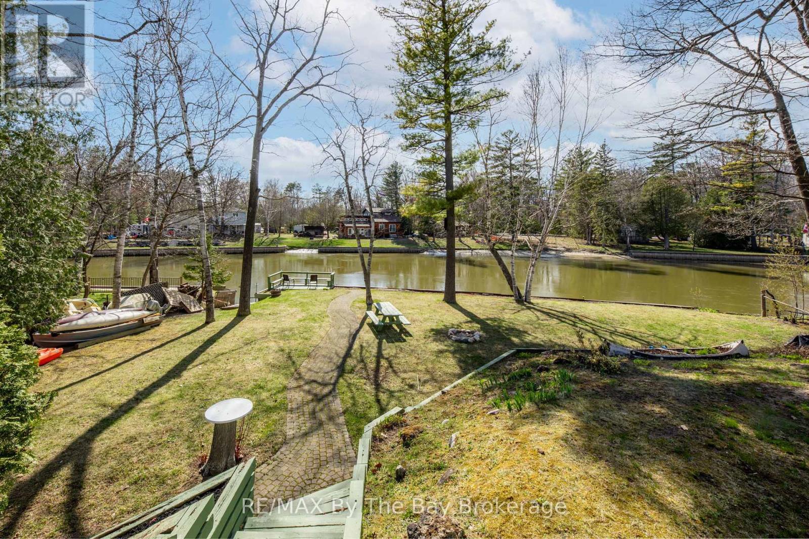 174 32nd Street S, Wasaga Beach, Ontario  L9Z 2S4 - Photo 42 - S12121389