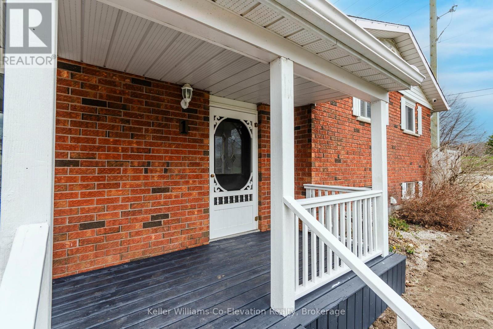 1 Bonaventure Place, Penetanguishene, Ontario  L9M 1J3 - Photo 8 - S12121471