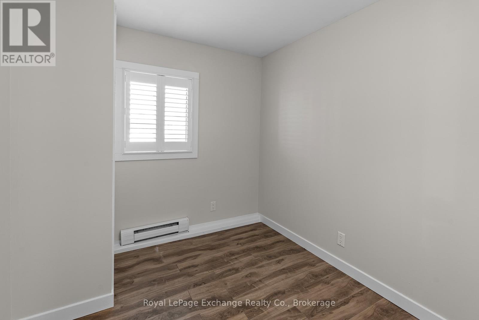 66 Applewood Boulevard, Kincardine, Ontario  N0G 2T0 - Photo 10 - X12121773