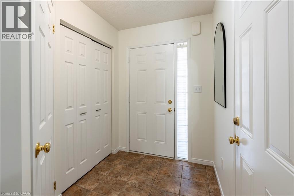 30 Fallowfield Drive, Kitchener, Ontario  N2C 0A8 - Photo 3 - 40724431