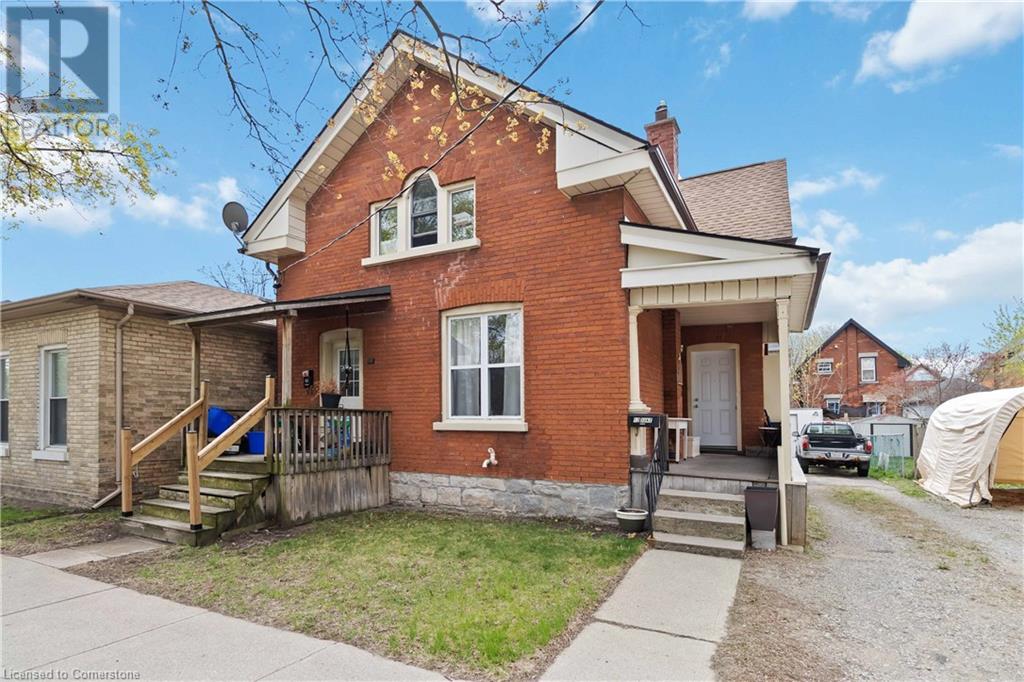 12 DUKE Street, Brantford, Ontario