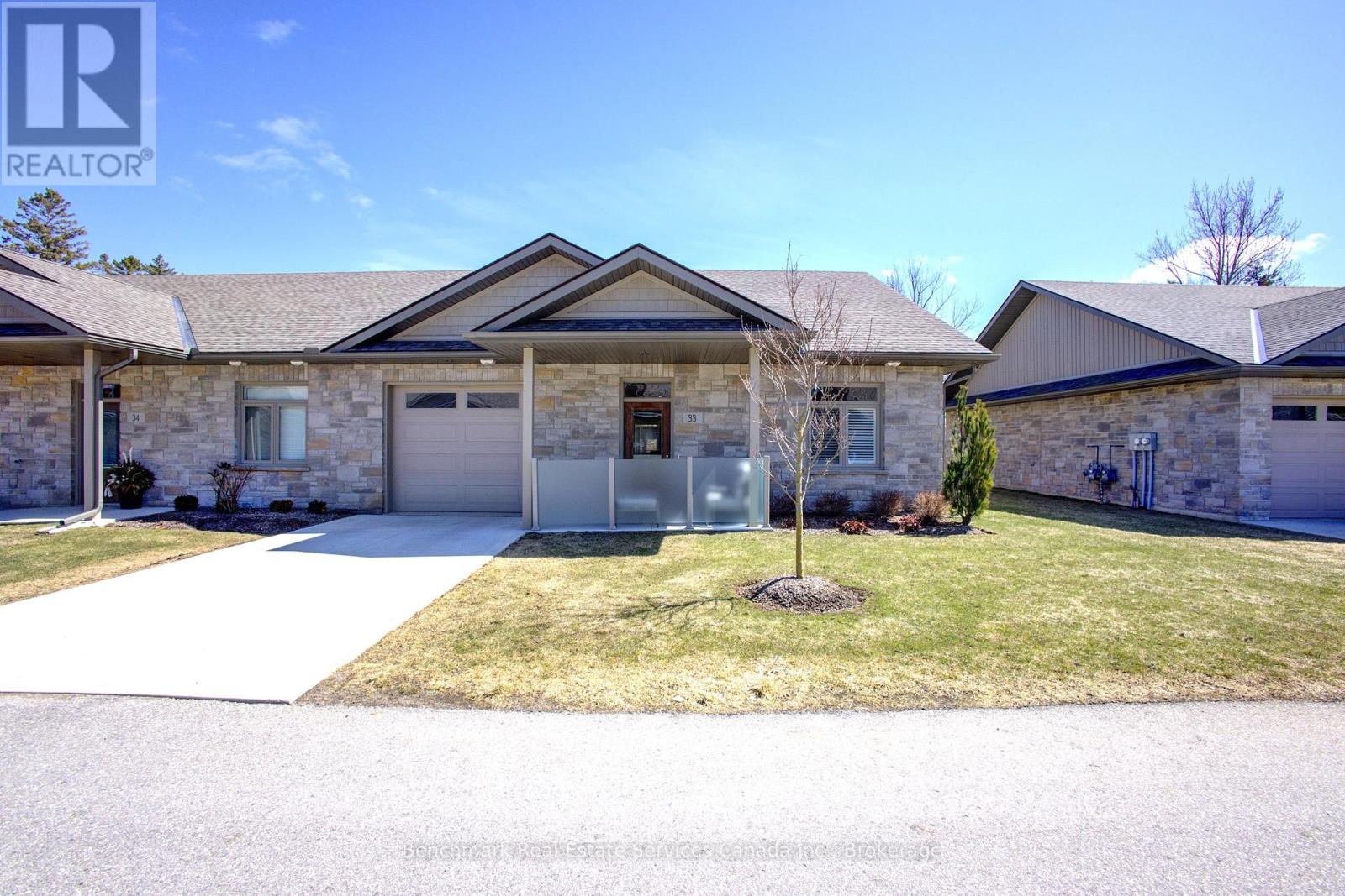 33 - 375 Mitchell Road S, North Perth, Ontario  N4W 0H4 - Photo 1 - X12122004