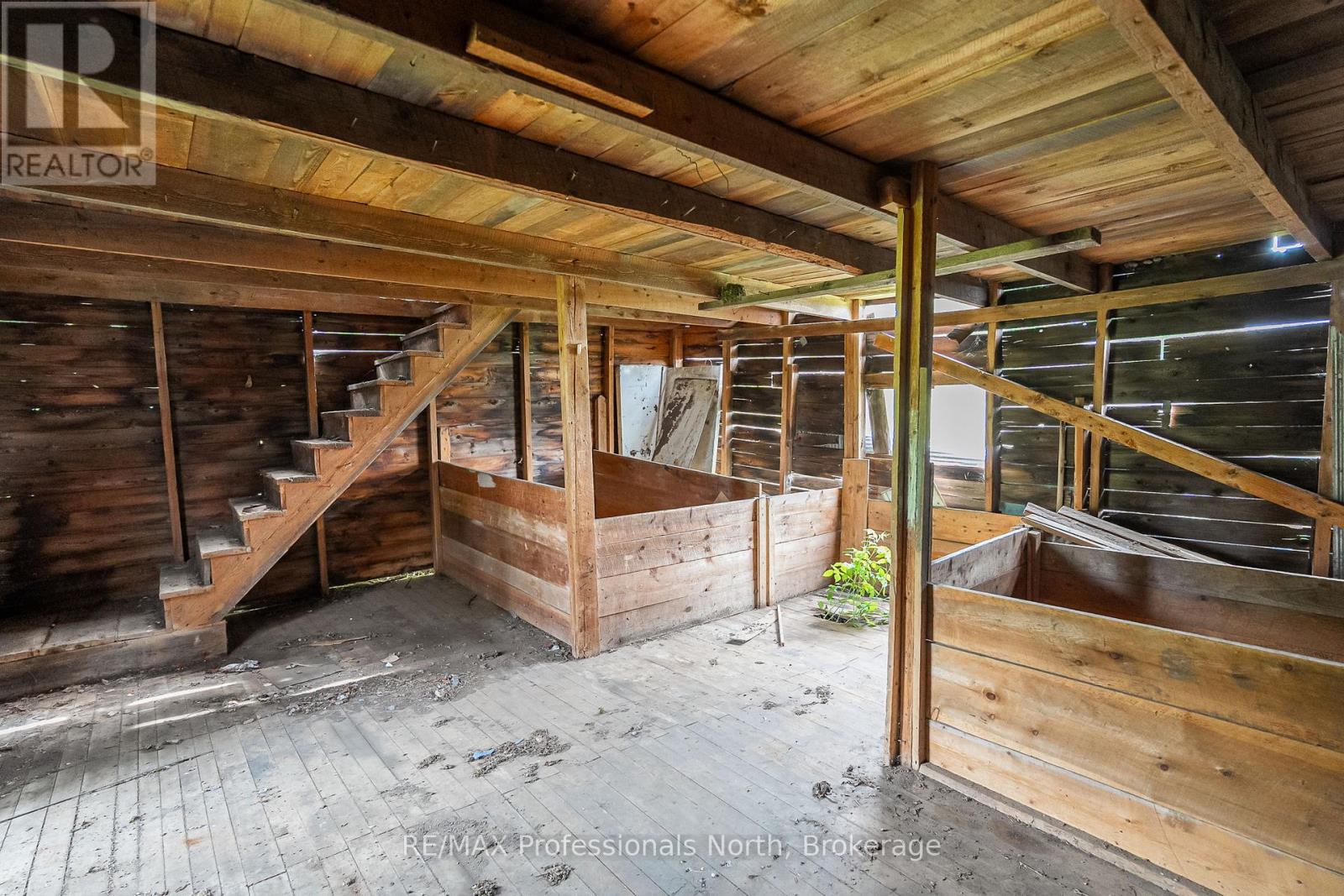 817 Schutt Road, Brudenell, Ontario  K0J 2E0 - Photo 18 - X12122049