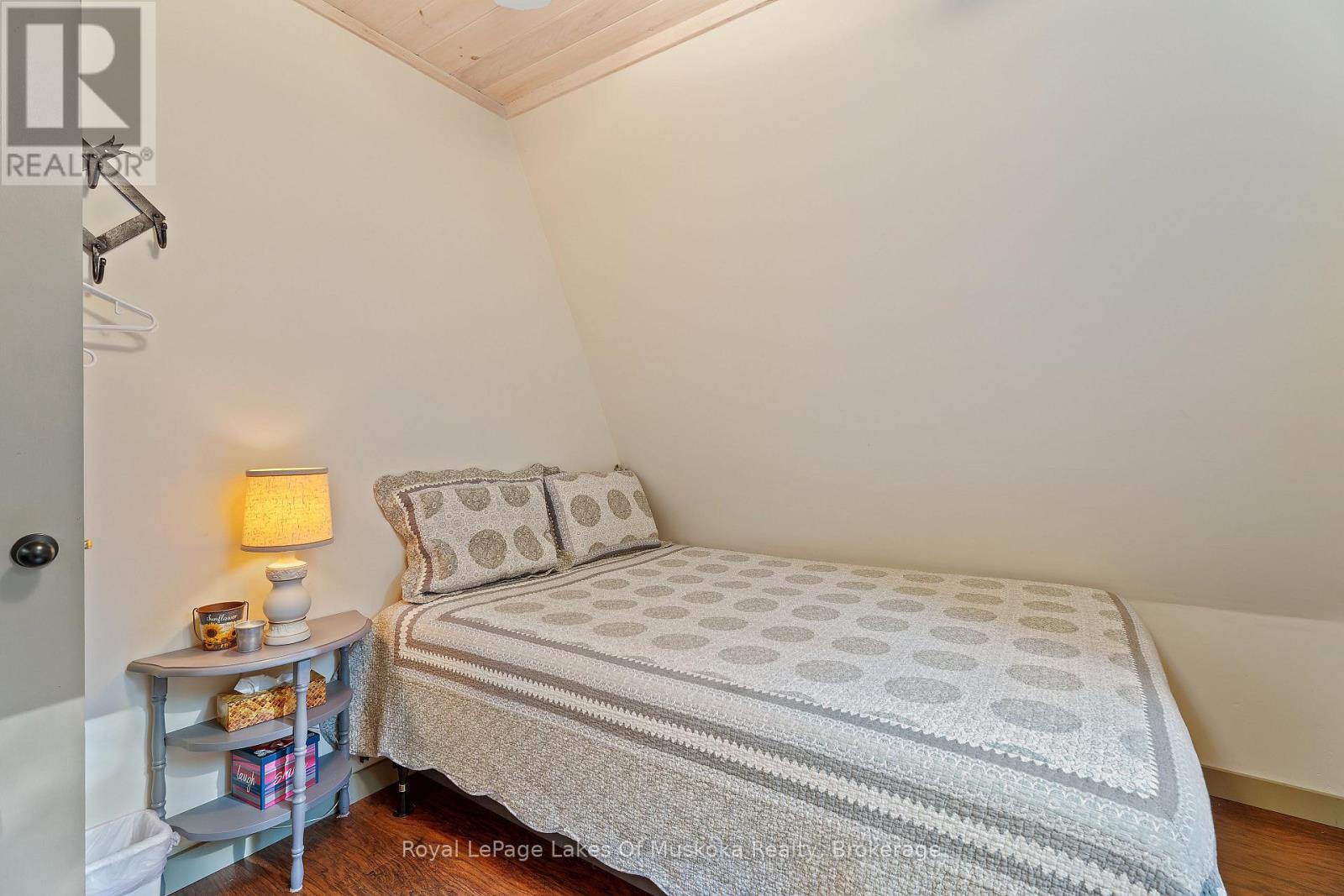 1025 Mccabe Road, Lake Of Bays, Ontario  P0B 1A0 - Photo 26 - X12122053